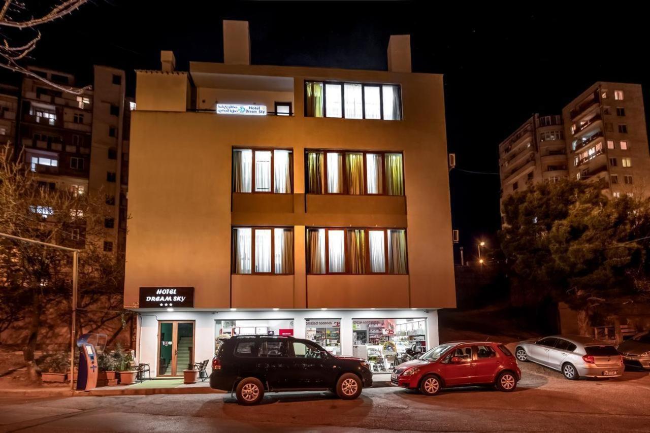 Dream Sky Hotel Tiflis Exterior foto