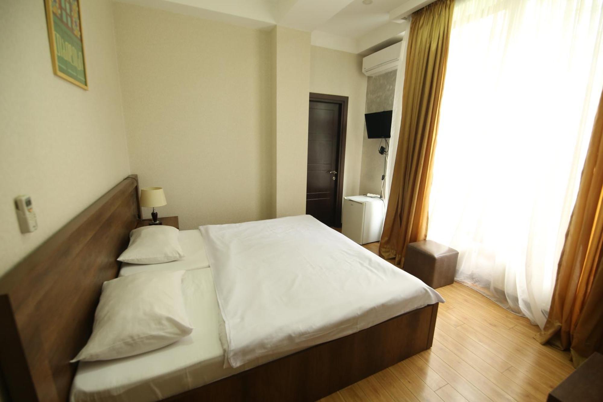 Dream Sky Hotel Tiflis Exterior foto