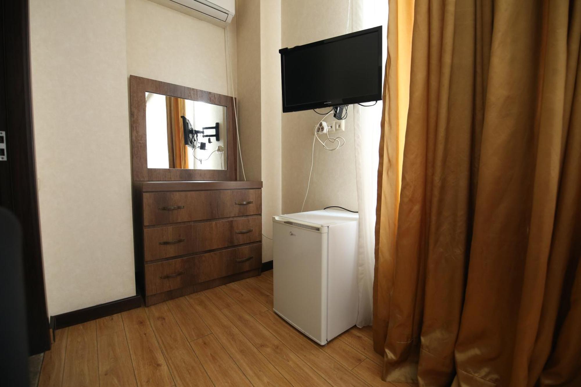 Dream Sky Hotel Tiflis Exterior foto